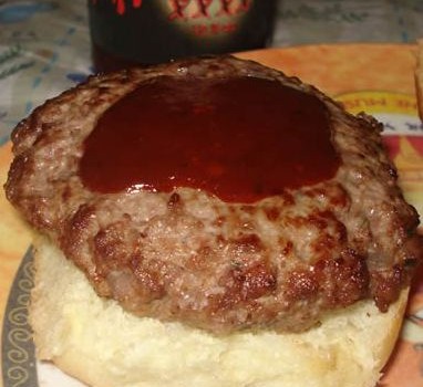 A Woman's Scorn Hot Pepper BBQ Sauce XXXX - Burgers